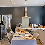 Holiday home 2 Bed In Richmond Oc-g0139 *
