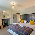 2 Bed In Richmond Oc-g0139 Holiday home *
