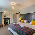 2 Bed In Richmond Oc-g0139
